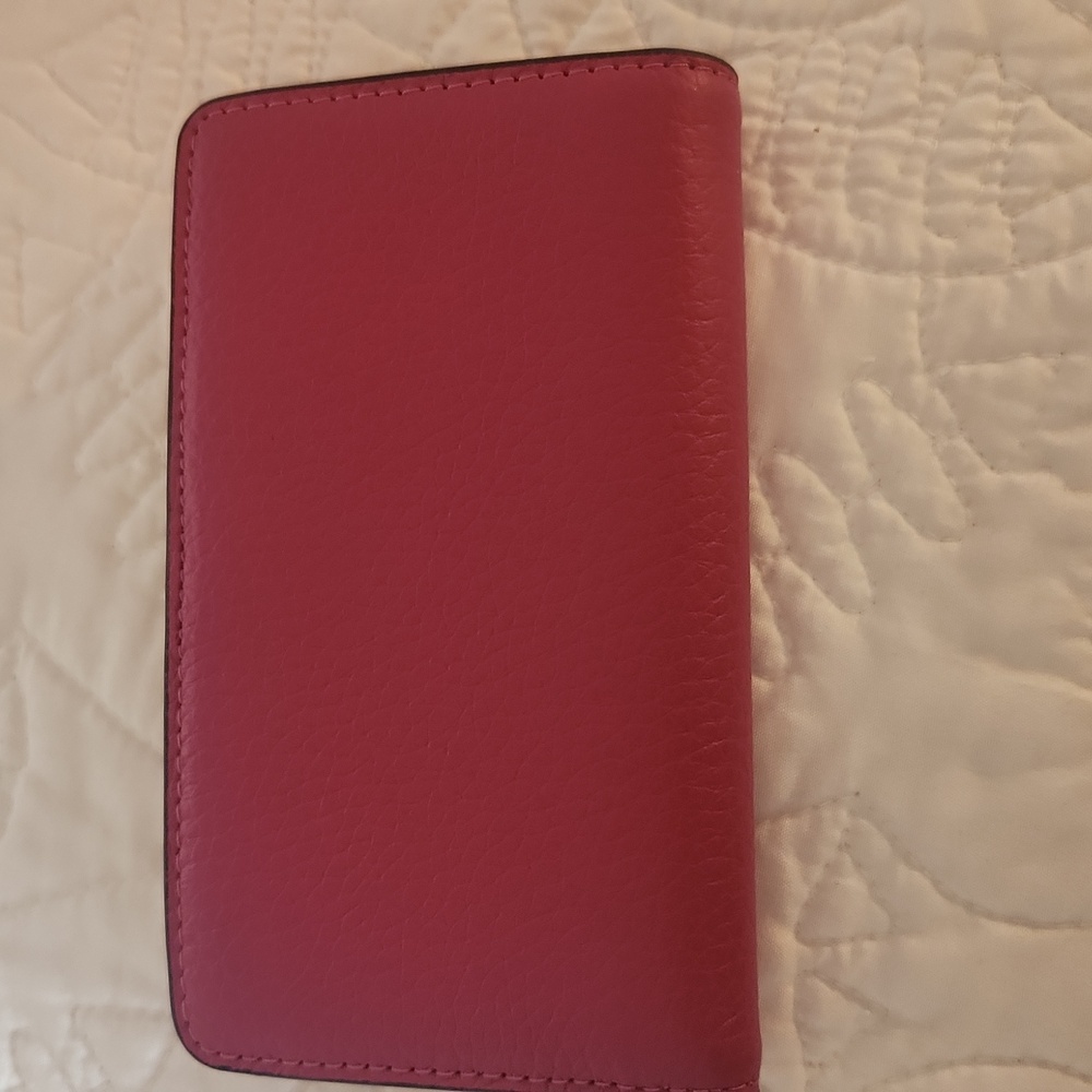 Fusia Kate Spade Wallet - Picture 2 of 3